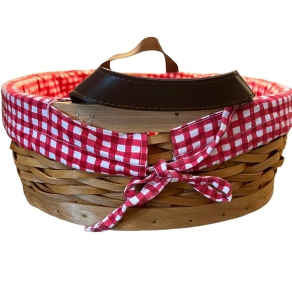 Two Red White Gingham Baskets Heritage Mint Round & Unbranded Oval Chip & Dip - Picture 13 of 15